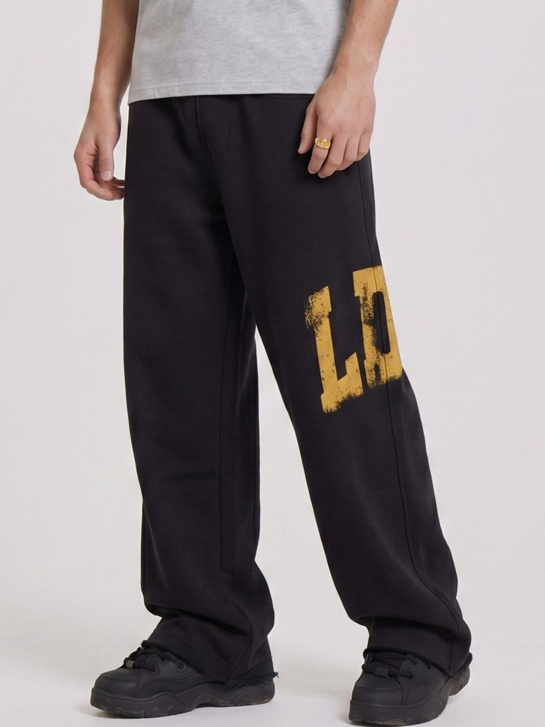 Dopestar Men Baggy Typography Joggers