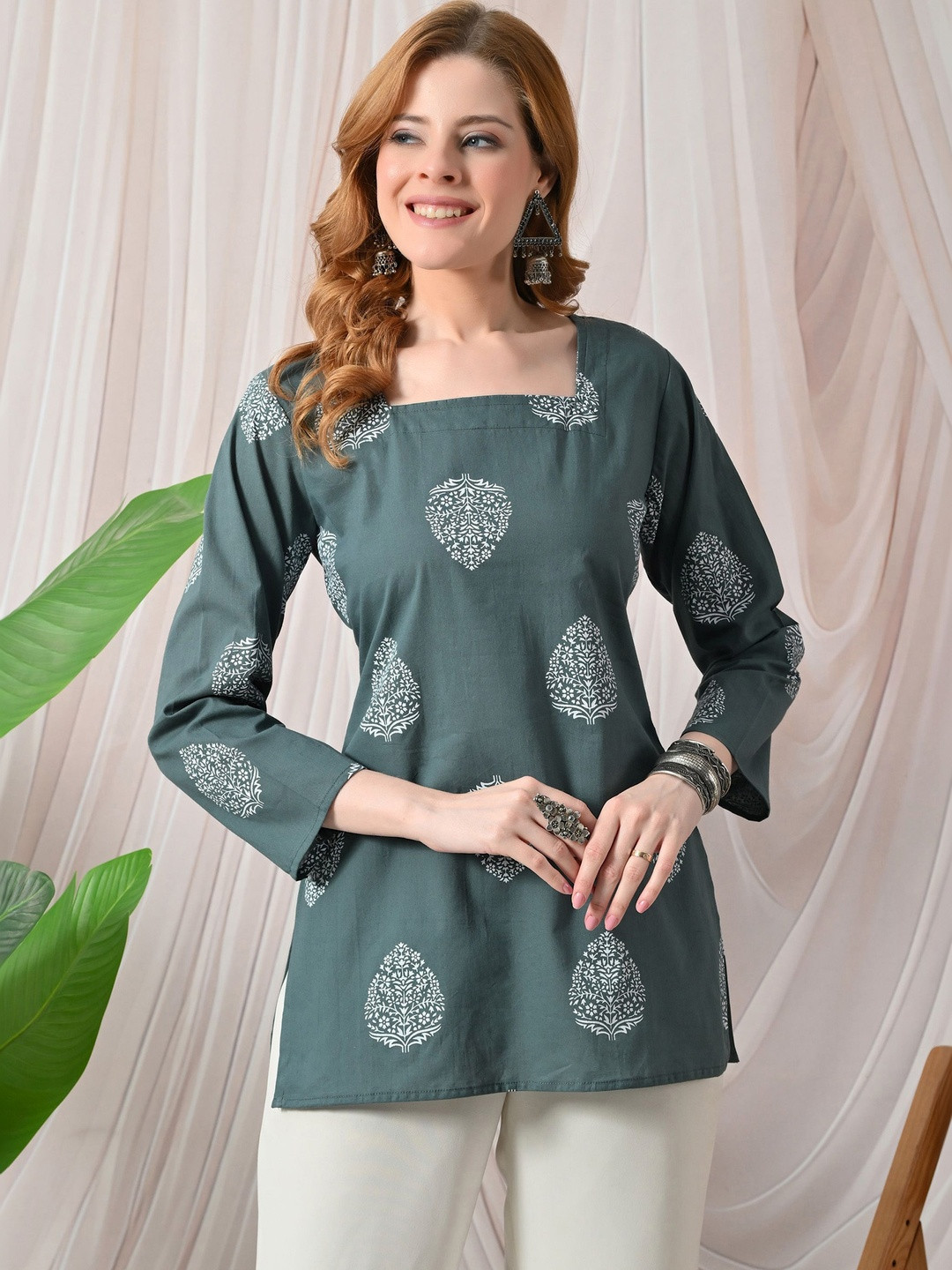 PHYSIL Ethnic Motifs Printed Square Neck Pure Cotton Kurti
