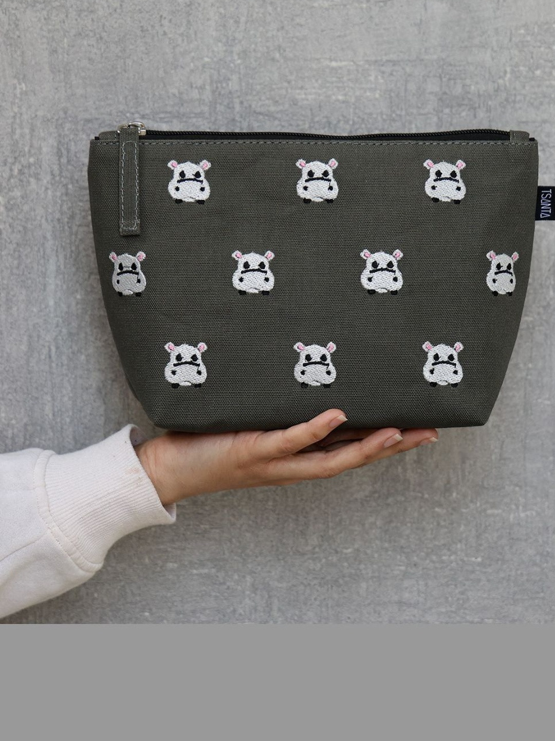 TSANTA Printed Pouch Travel Accessory