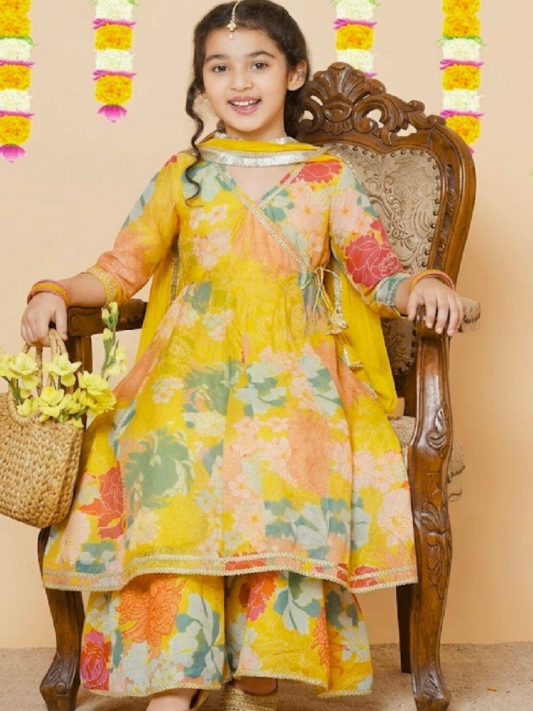 Heerkart Girls Floral Printed Angrakha Kurta with Palazzos & With Dupatta