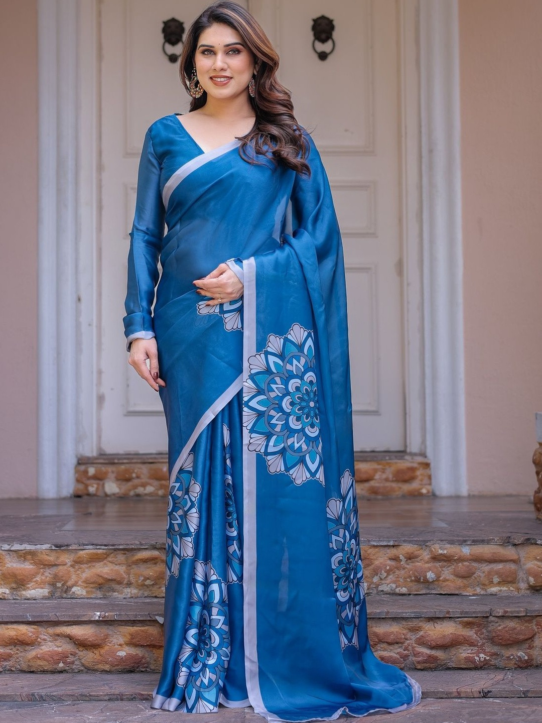 RAAS SHREE Pure Georgette Handloom Saree