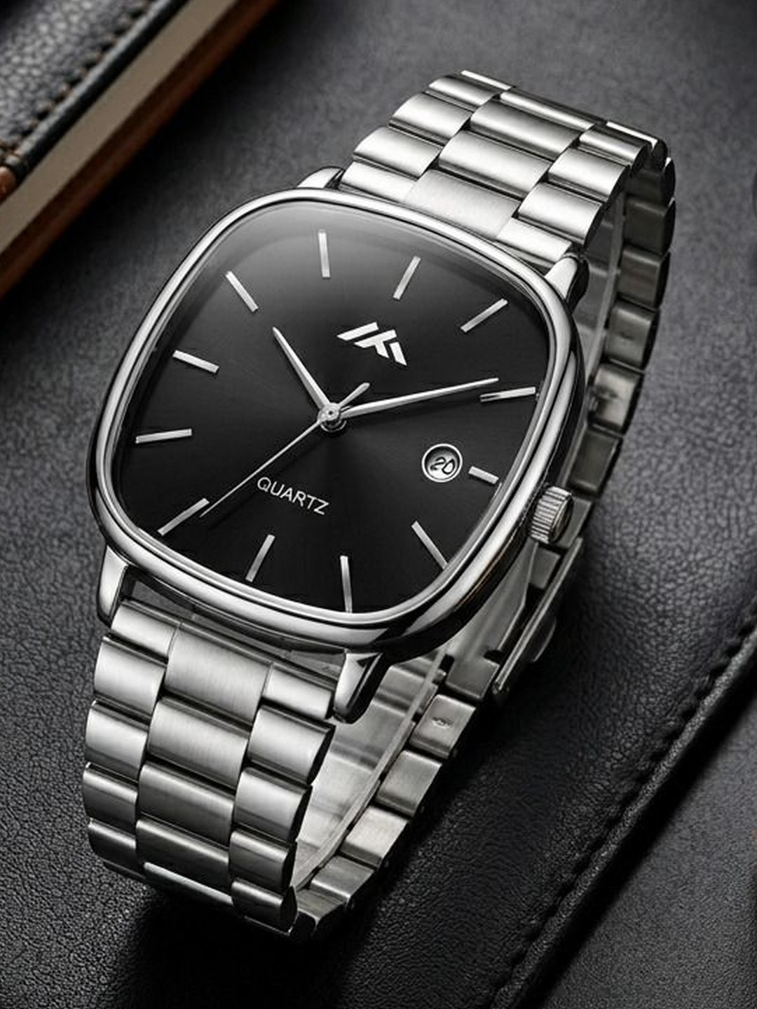 VIRAKTI Men Dial & Stainless Steel Straps Analogue Date Aperture Watch MEN-37-BLACK-VIR-218