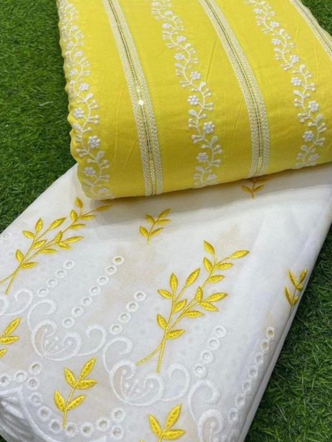TRYSTON Embroidered Unstitched Dress Material