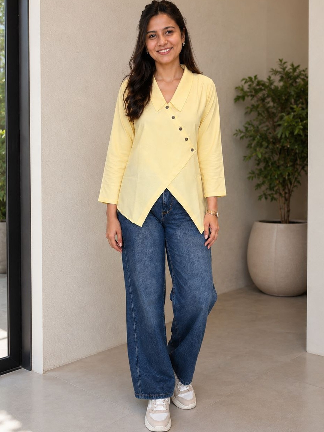 Sangria Women Solid Linen Blend Top