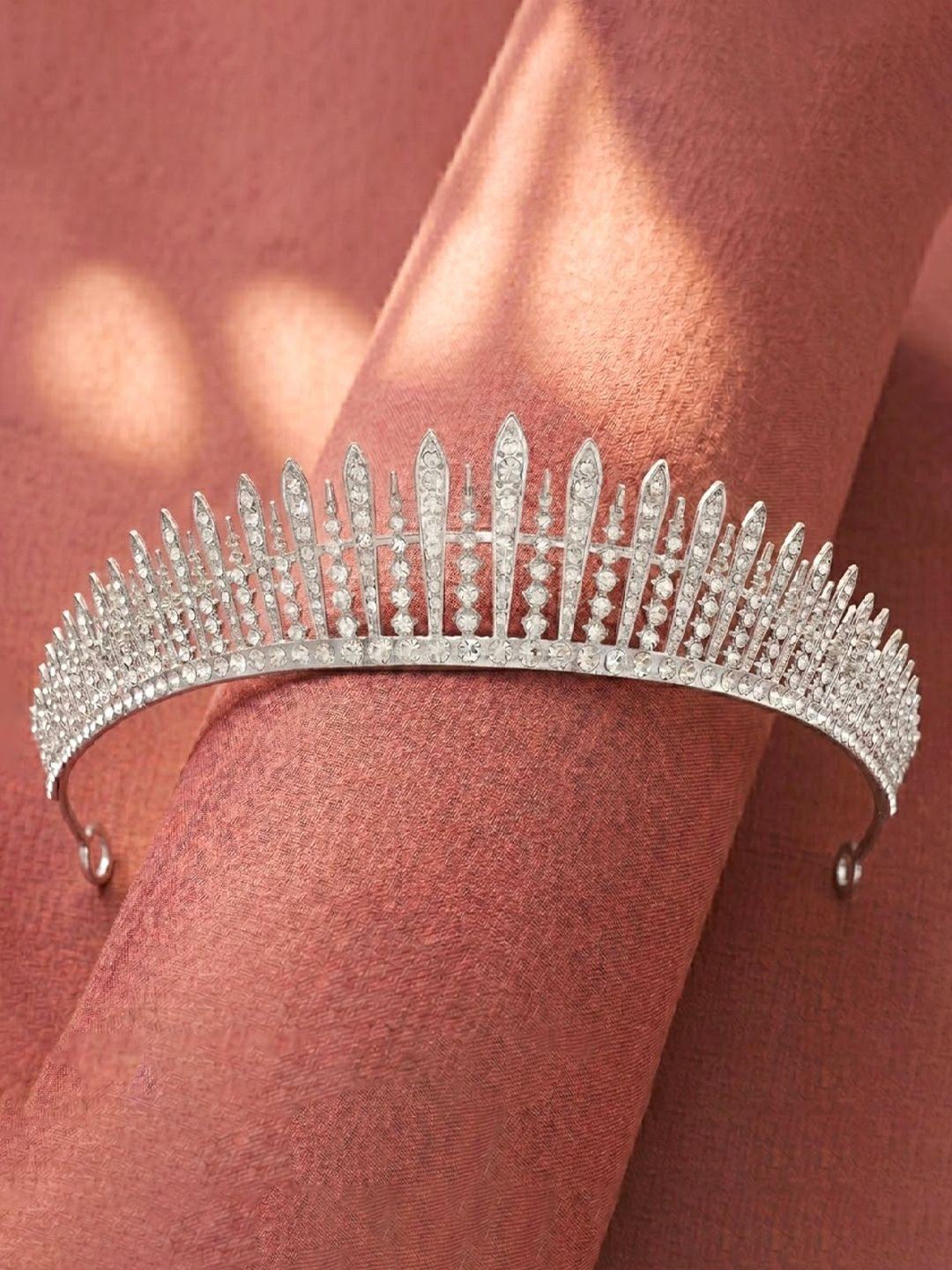 Peora Women Tiara
