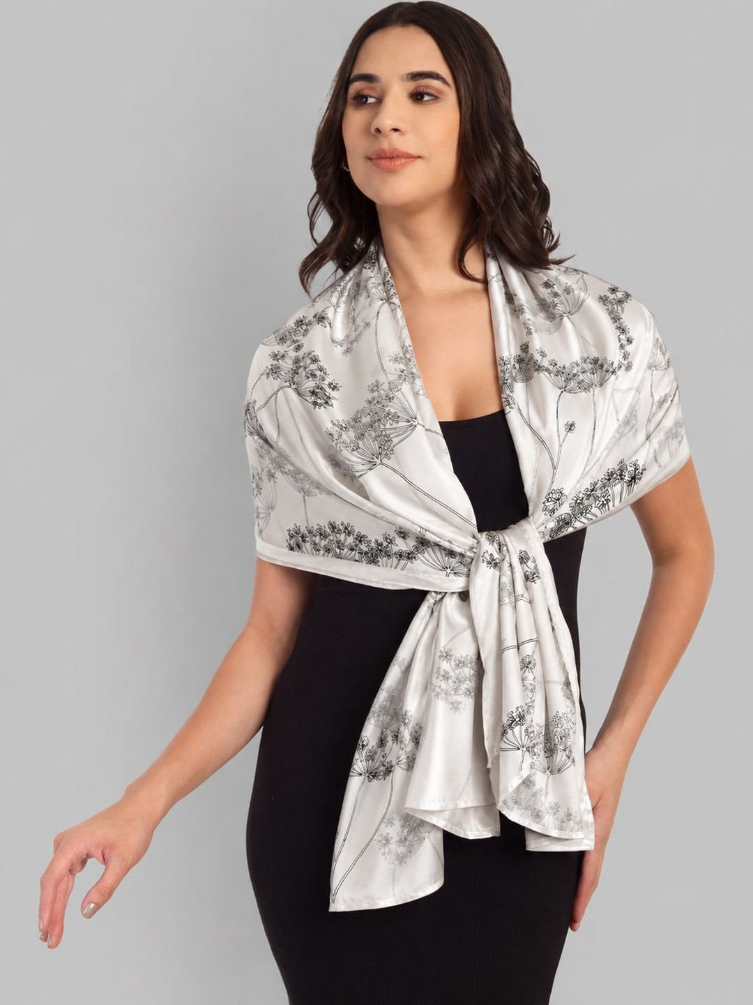 Sarisp Women Printed Scarf