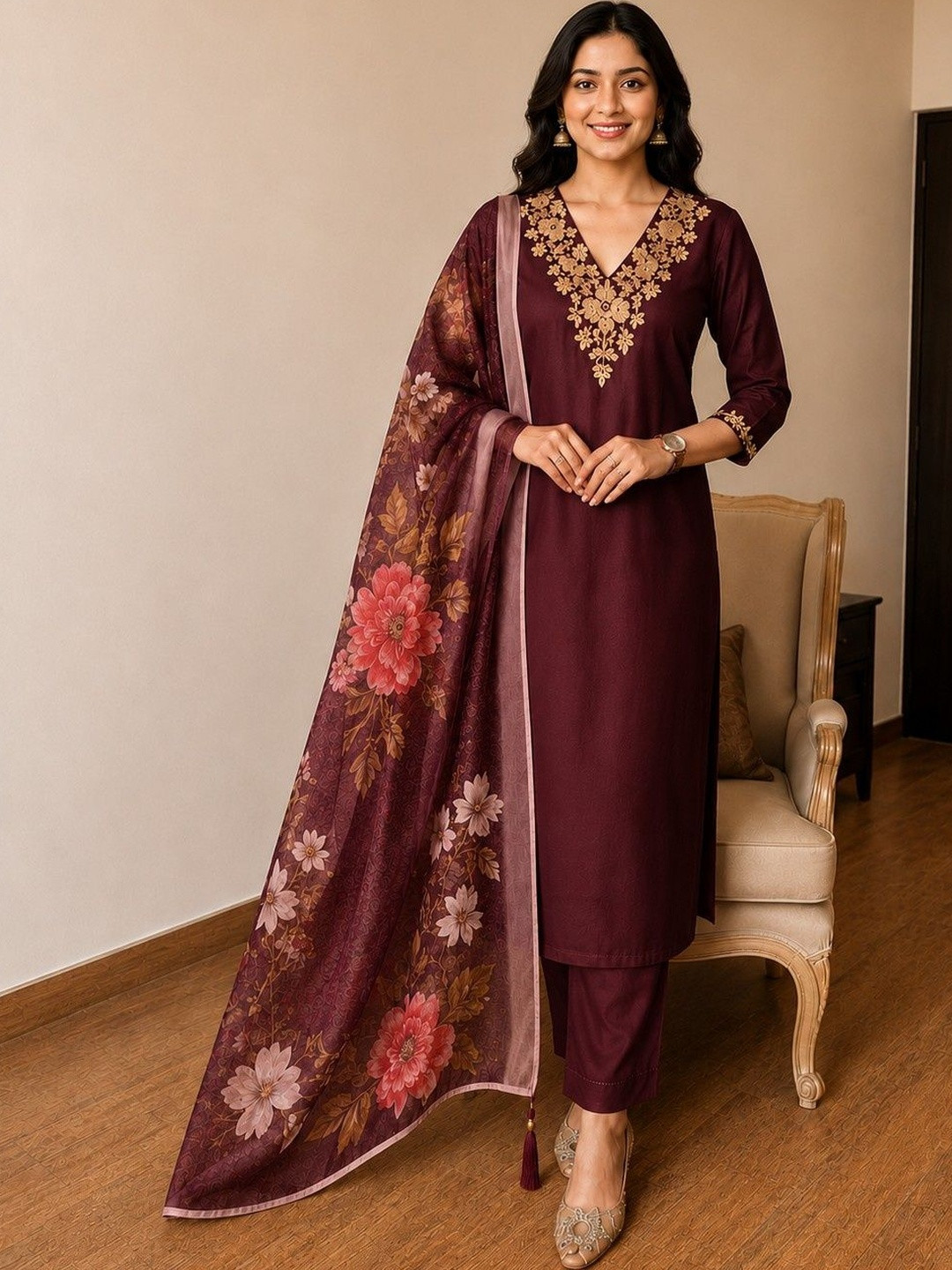 AEBA FASHION Women Ethnic Motifs Embroidered Regular Thread Work Kurta with Trousers & With Dupatta