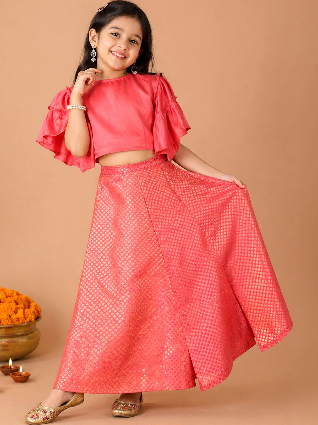 KiddoPanti Girls Semi-Stitched Lehenga &
