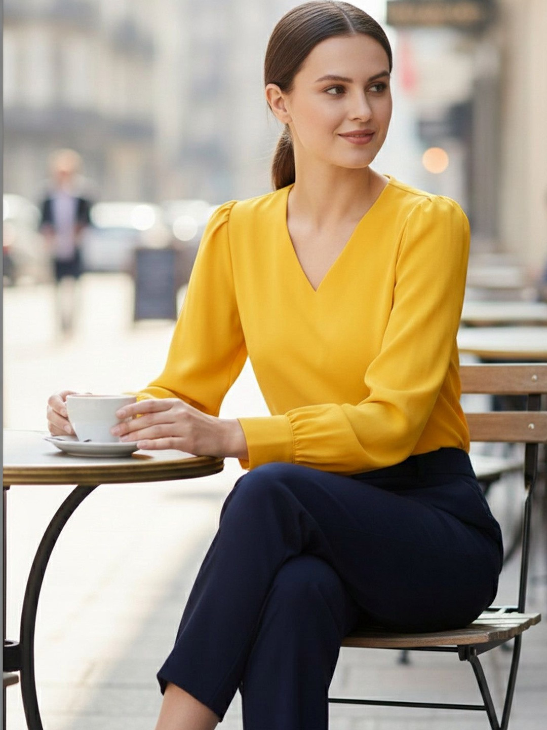 Vashuqi Puff Sleeve Crepe Top