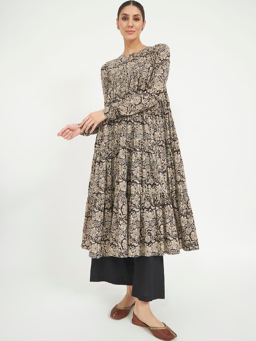 FIORRA Women Floral Printed Indie Prints Kurta