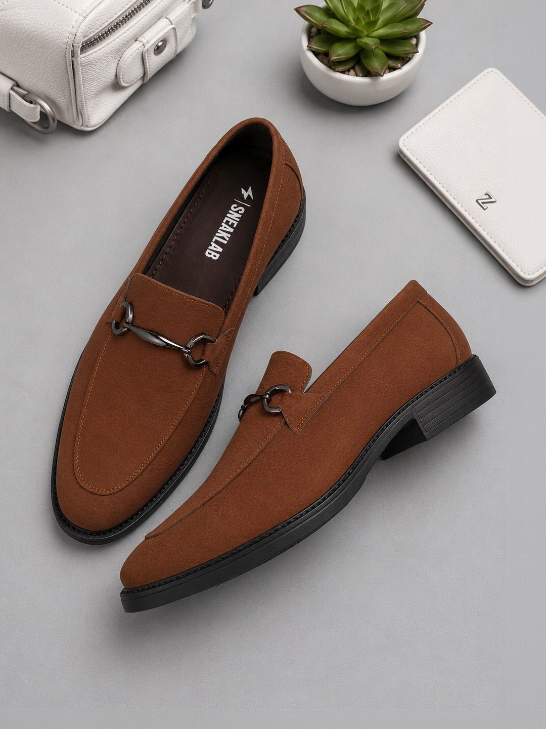 SNEAKLAB Men Textured Loafers