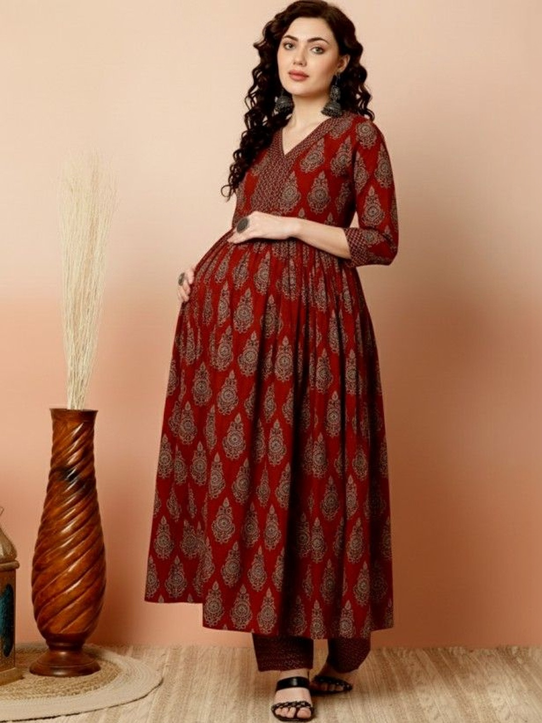 Assume Fab Women Ethnic Motifs Printed Angrakha Kurta with Trousers