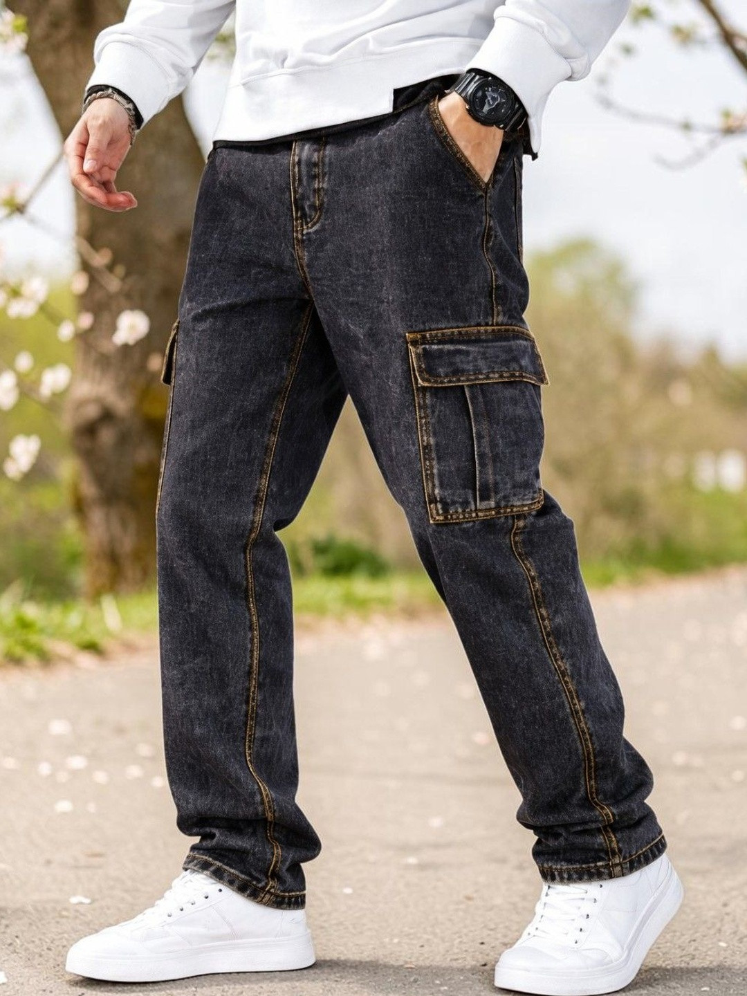 DENIMLOOK Men Relaxed Fit Mid-Rise Light Fade Jeans