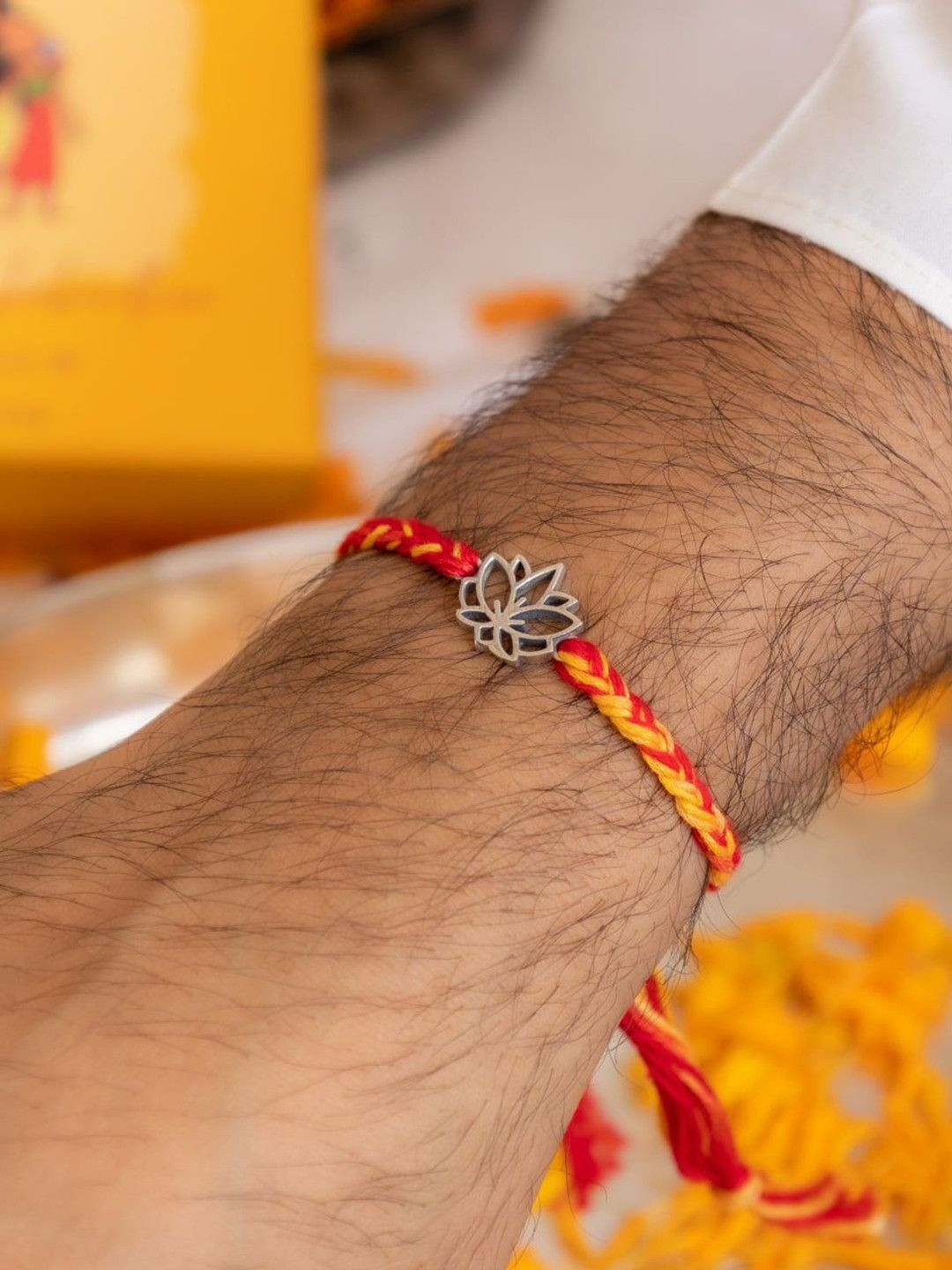 Shyle 925 Sterling Silver Moh Intricate Lotus Moli Thread Rakhi with Roli & Chawal