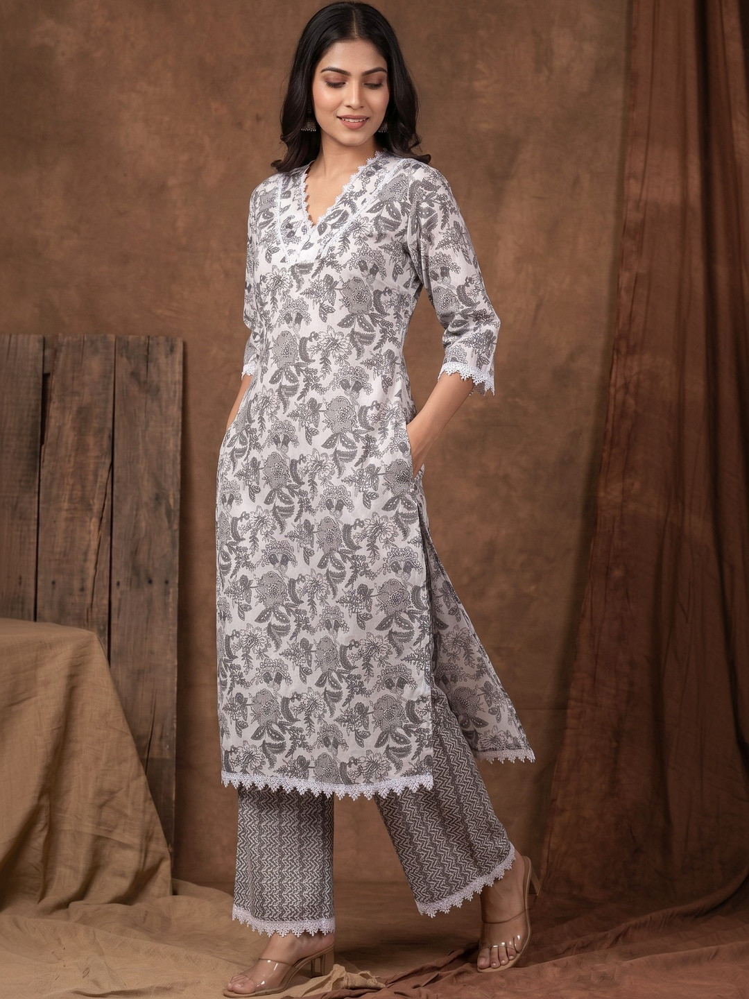 Nakhrelee Women Ethnic Motifs Printed Regular Pure Cotton Kurta with Palazzos