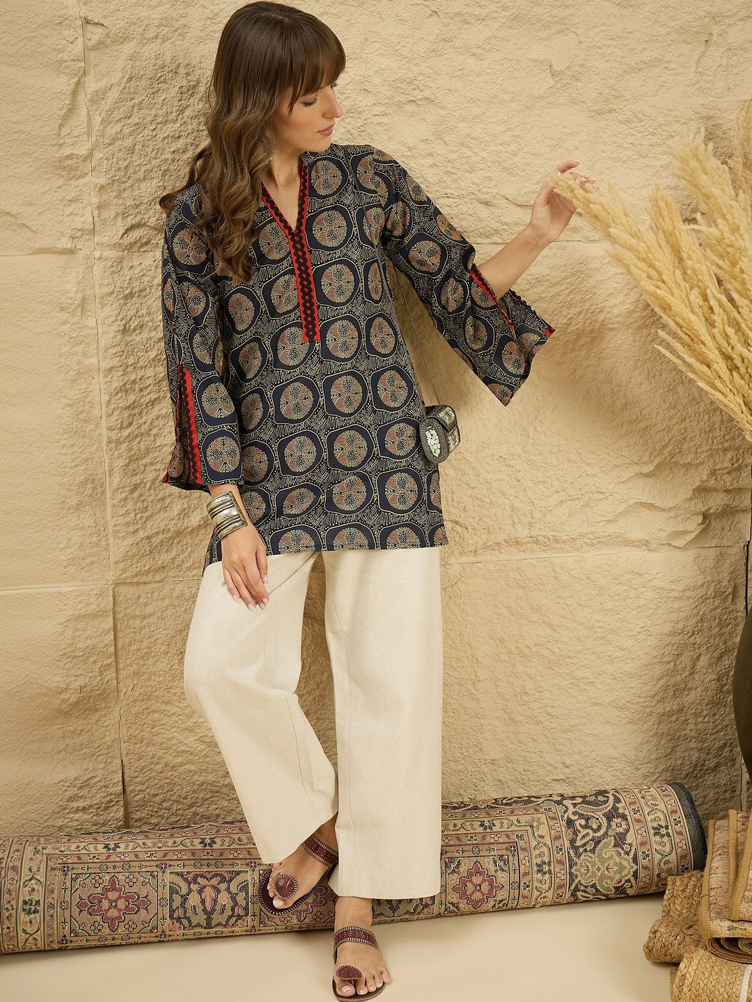 Ethnic Junction Cotton Geometric Printed V-Neck Flared Sleeves Kurti