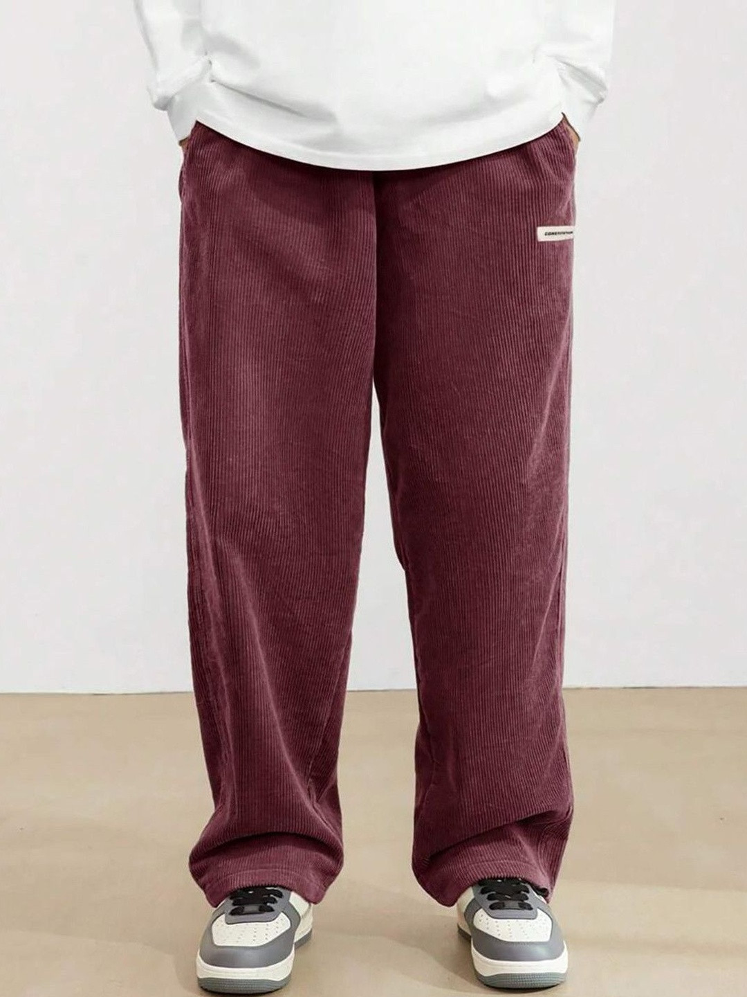 Stylecast X Kotty Men Relaxed Loose Fit High-Rise Corduroy Trousers