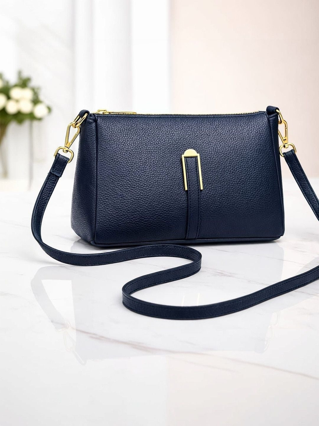 VENITY Textured Sling Bag