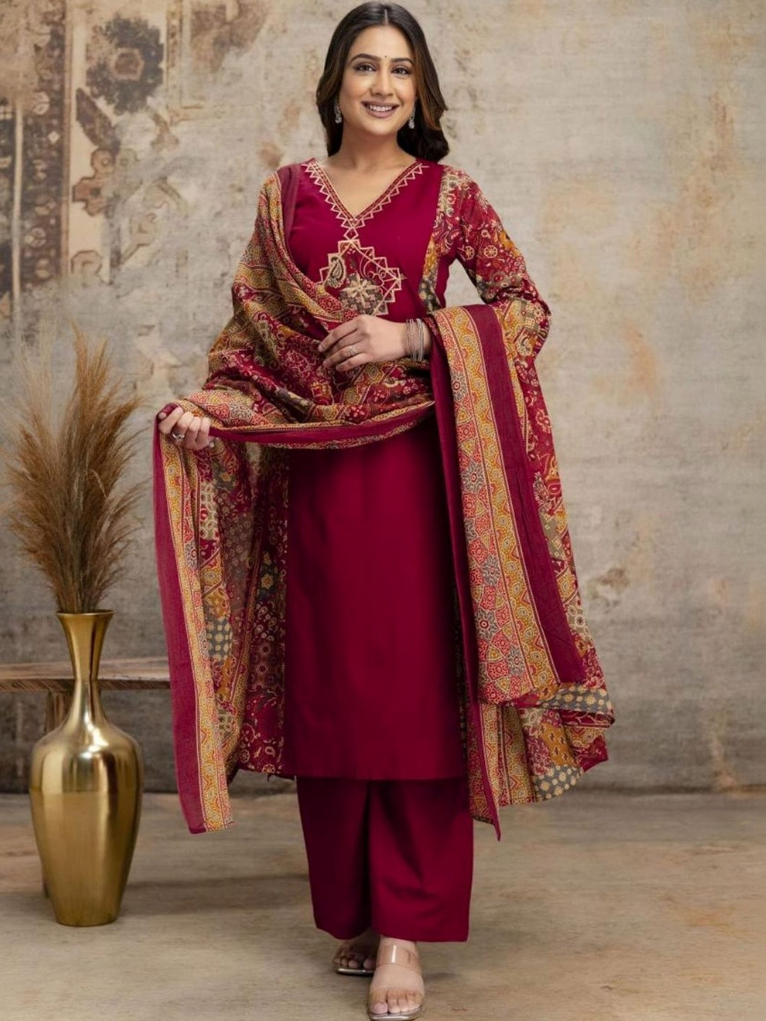 Komfortive Women Ethnic Motifs Embroidered Regular Thread Work Pure Cotton Kurta with Palazzos & With Dupatta