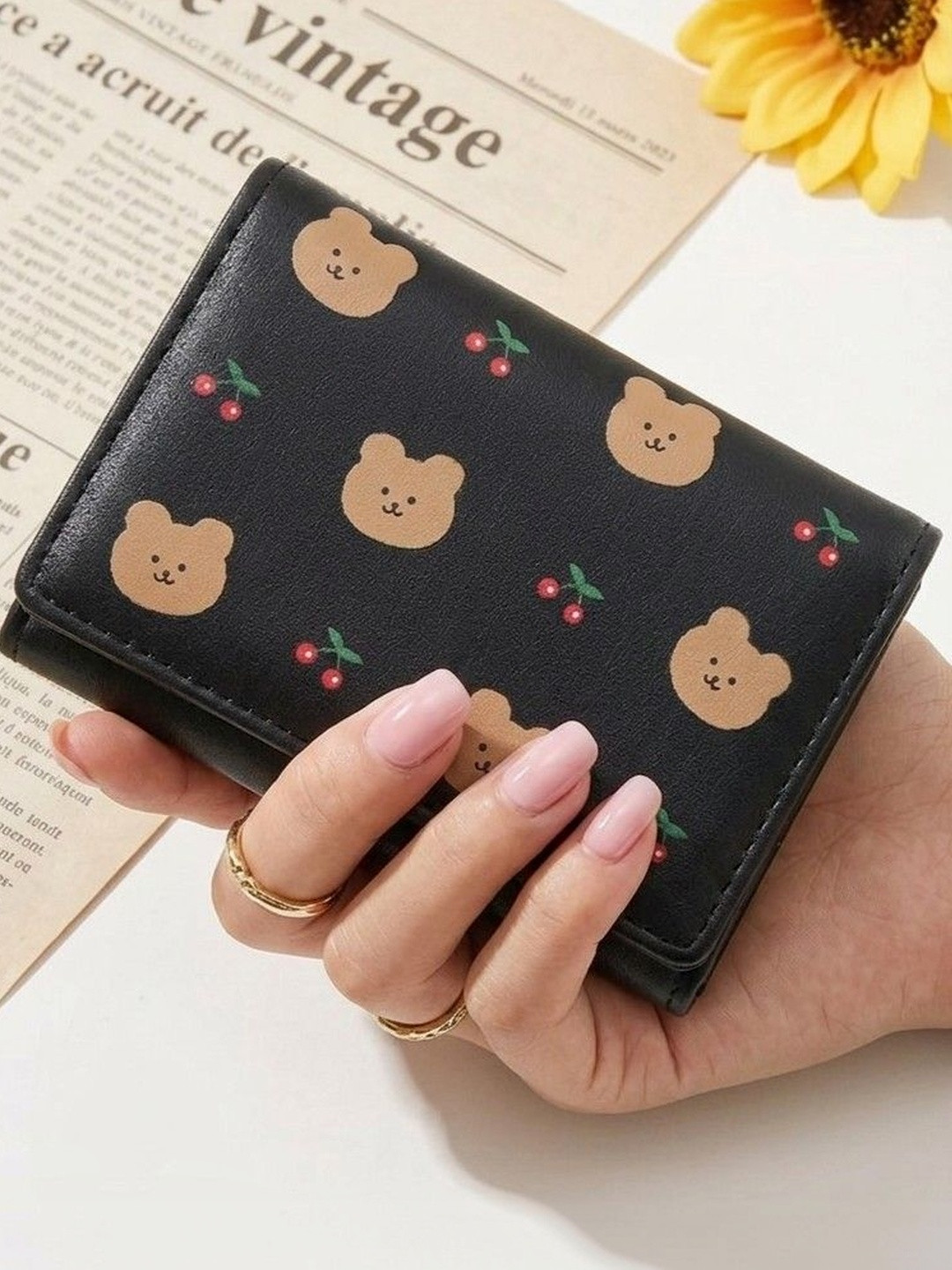 HotGown Women Printed PU Two Fold Wallet
