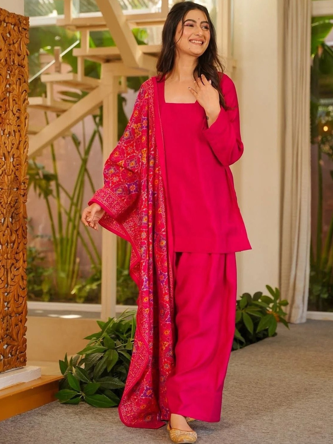 Growdamy Women Ethnic Motifs Regular Silk Crepe Kurta with Dhoti Pants & With Dupatta
