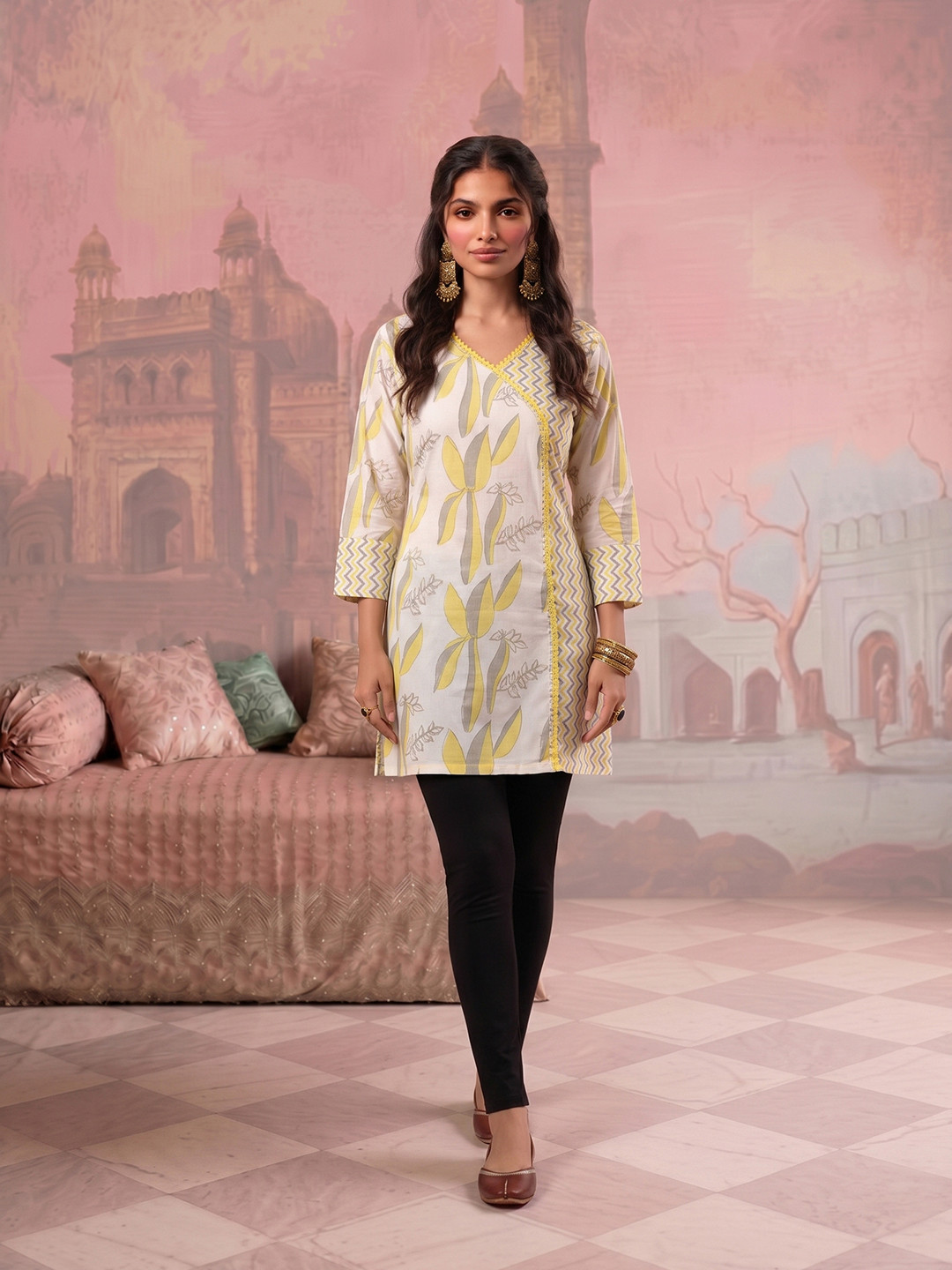 NAVYAAZRI Floral Printed V-Neck Kurti