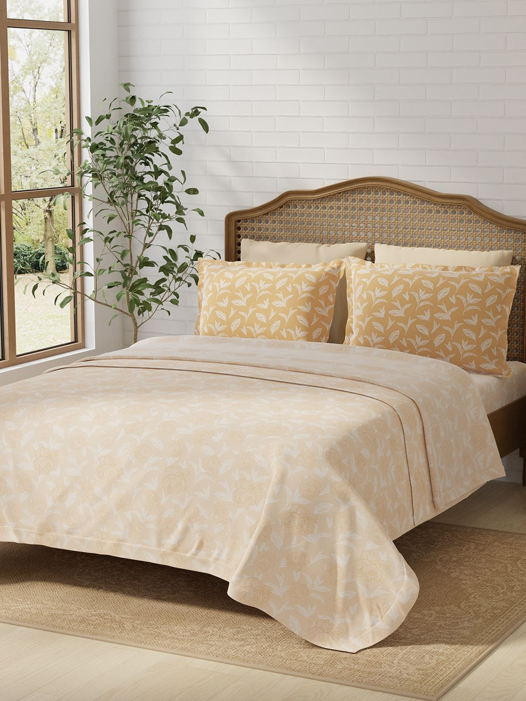 Layers Yellow & Beige Floral Printed 180TC Double Cotton King Bedsheet Set 2.74 m x 2.74 m