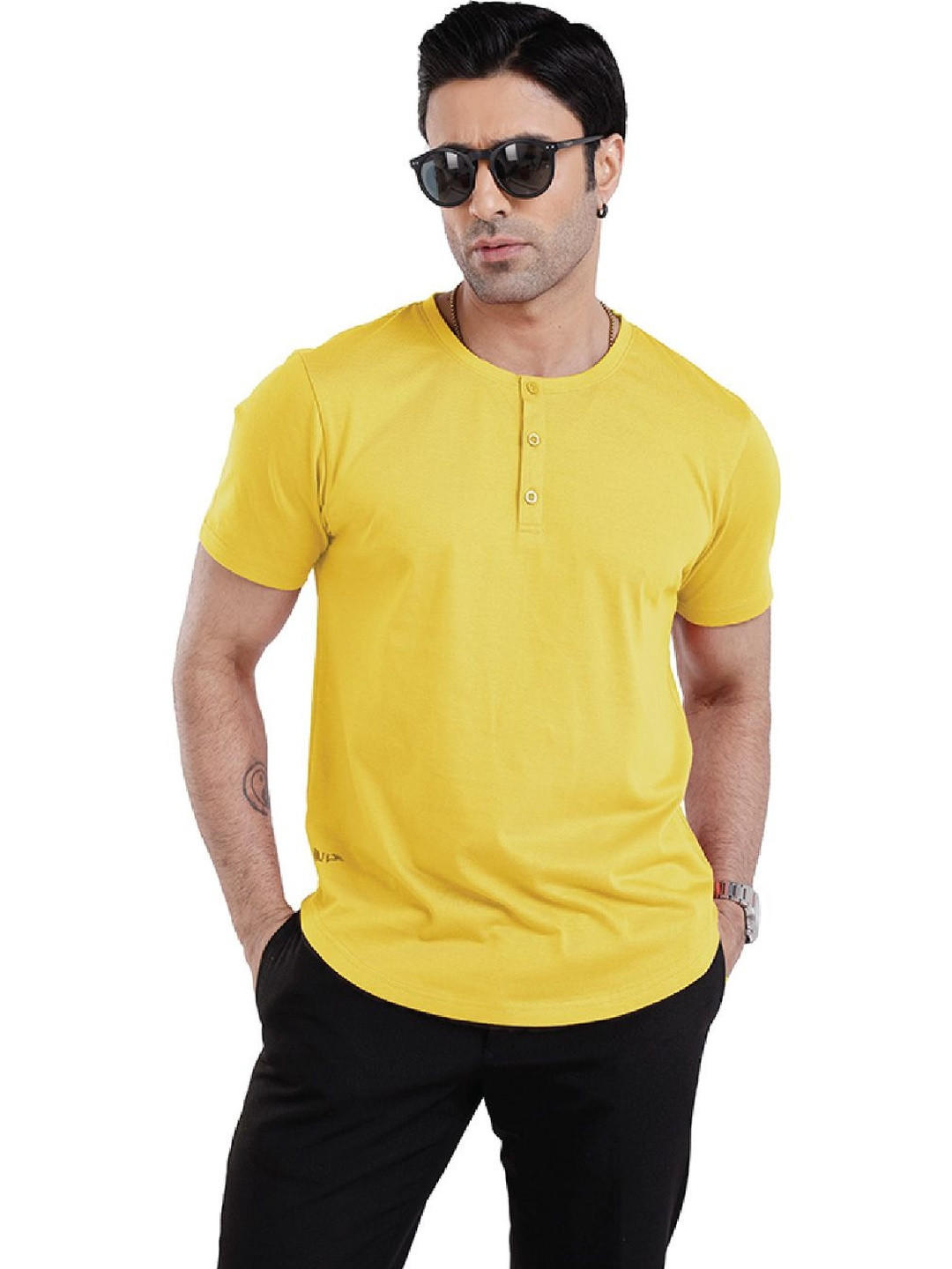 WEWEAR Men Henley Neck T-shirt