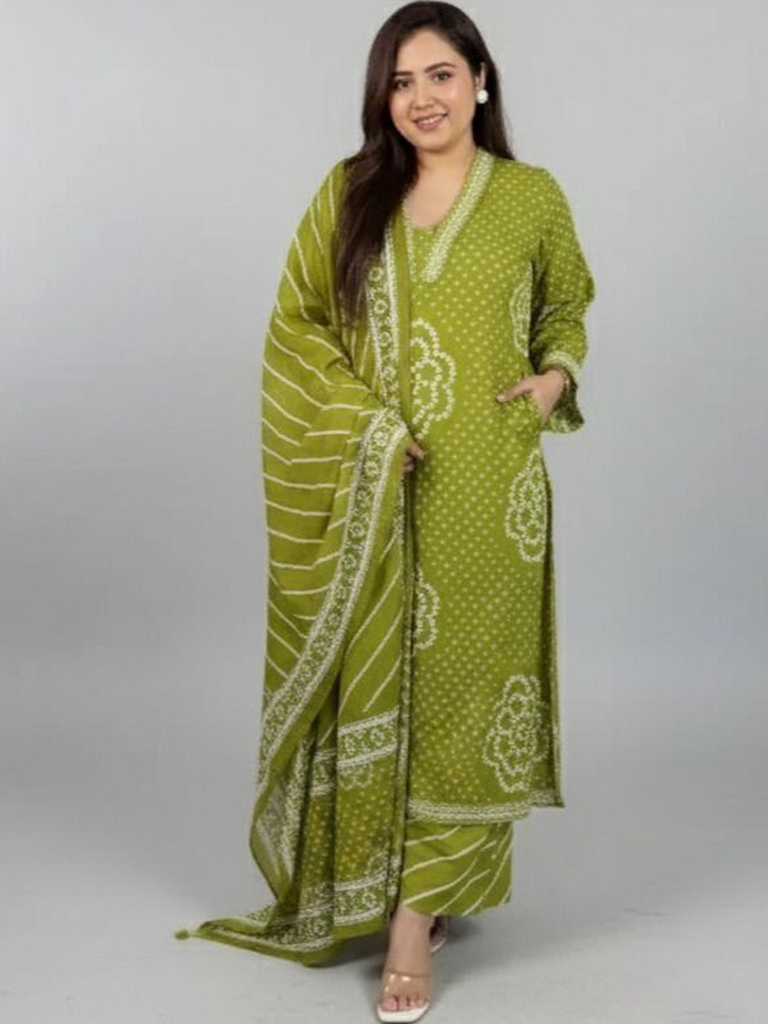 Bna Bnaya Women Bandhani Embroidered Regular Mirror Work Pure Cotton Kurta with Trousers & With Dupatta
