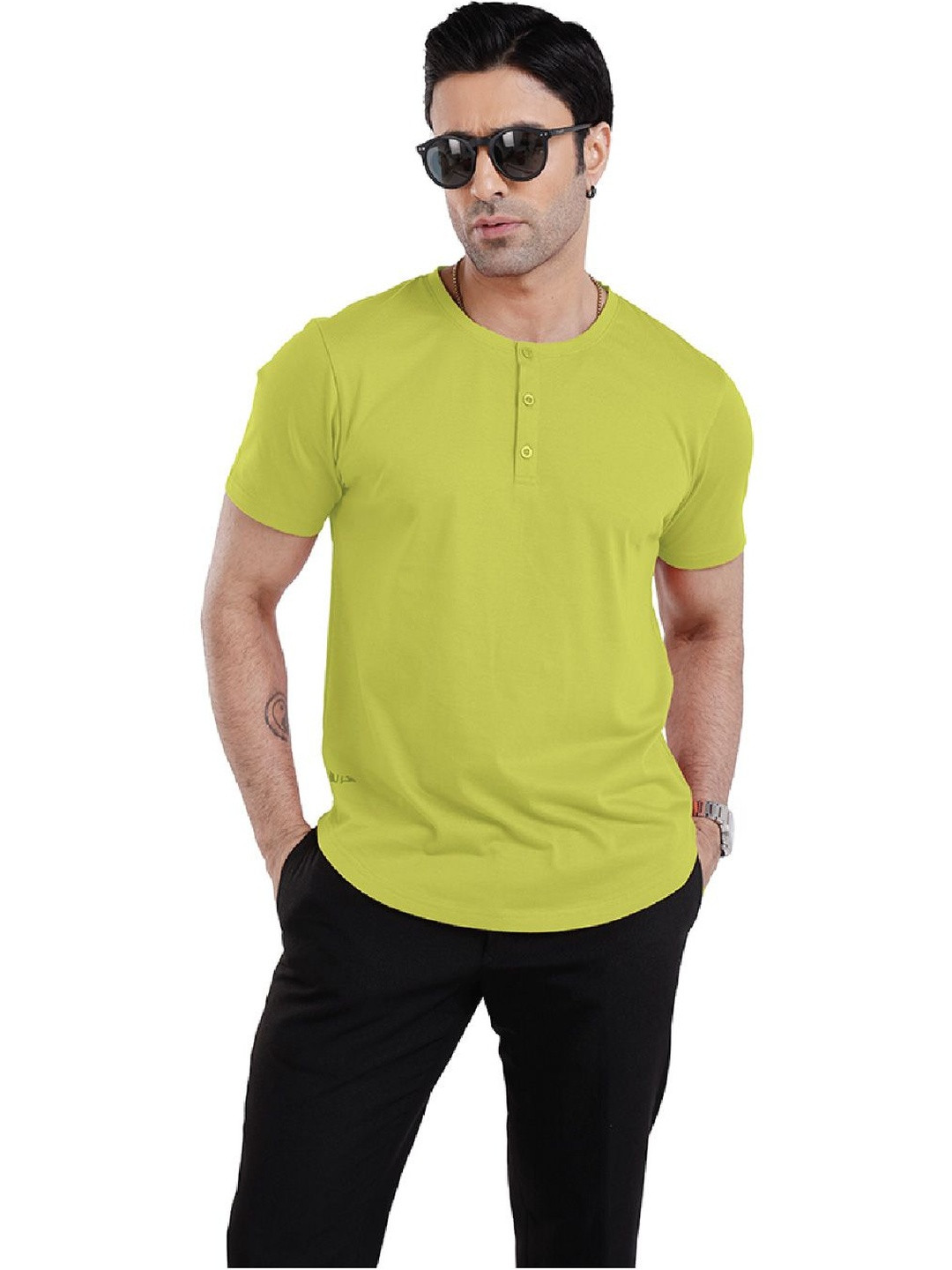 WEWEAR Men Henley Neck T-shirt