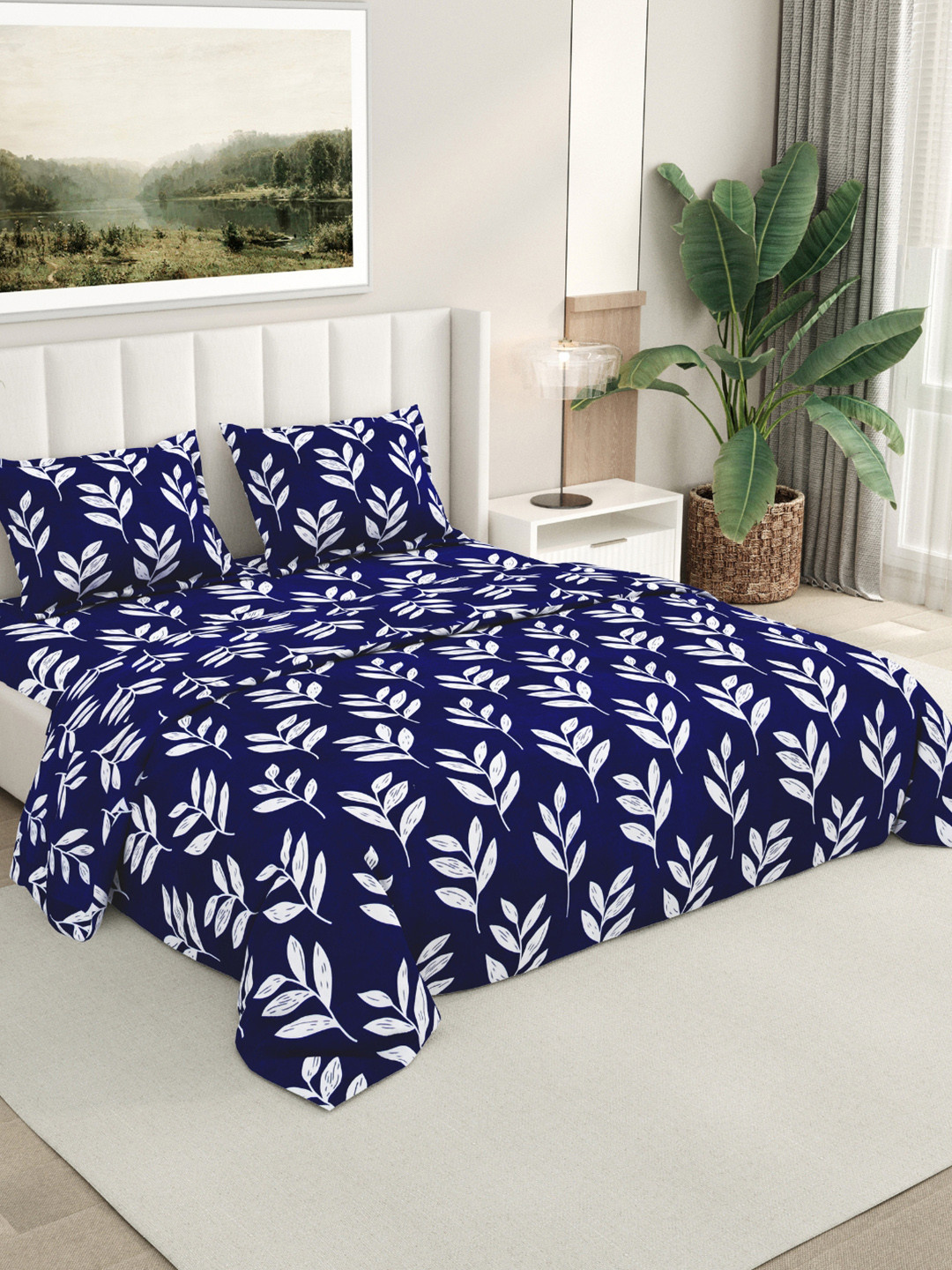 RIVERMOOR Navy Blue 200 TC Bedsheet with 2 Pillow Covers