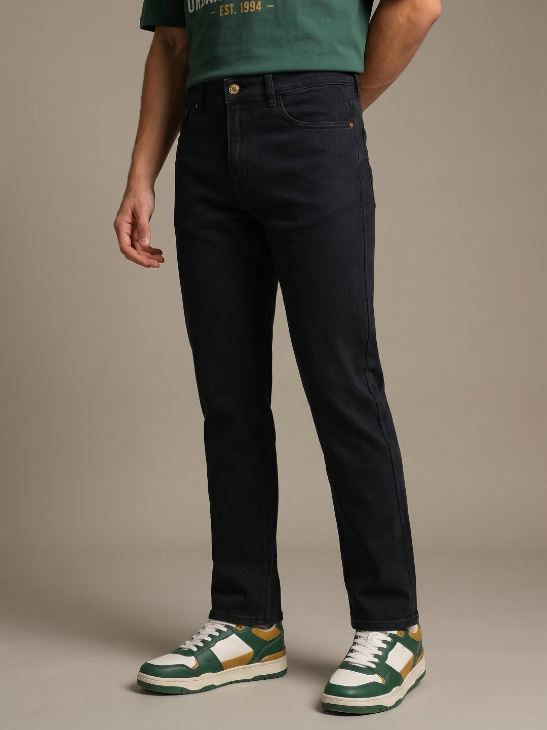 glitchez Men Straight Fit Mid-Rise Jeans - Image 1