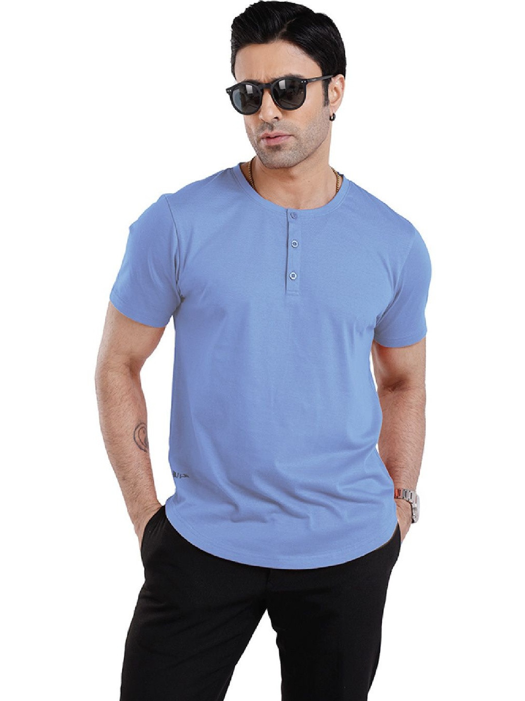 WEWEAR Men Henley Neck T-shirt