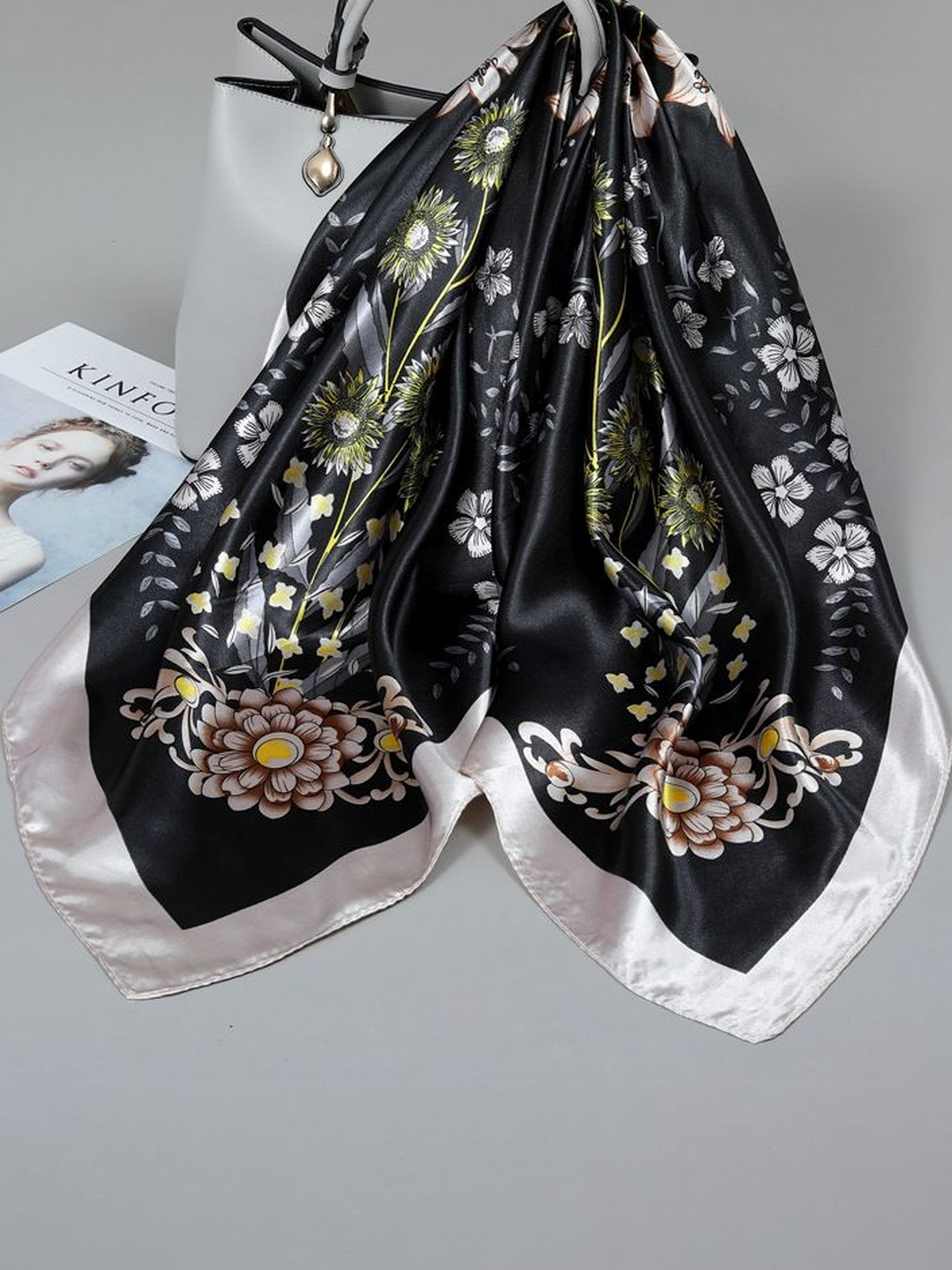 QUECY Women Printed Scarf