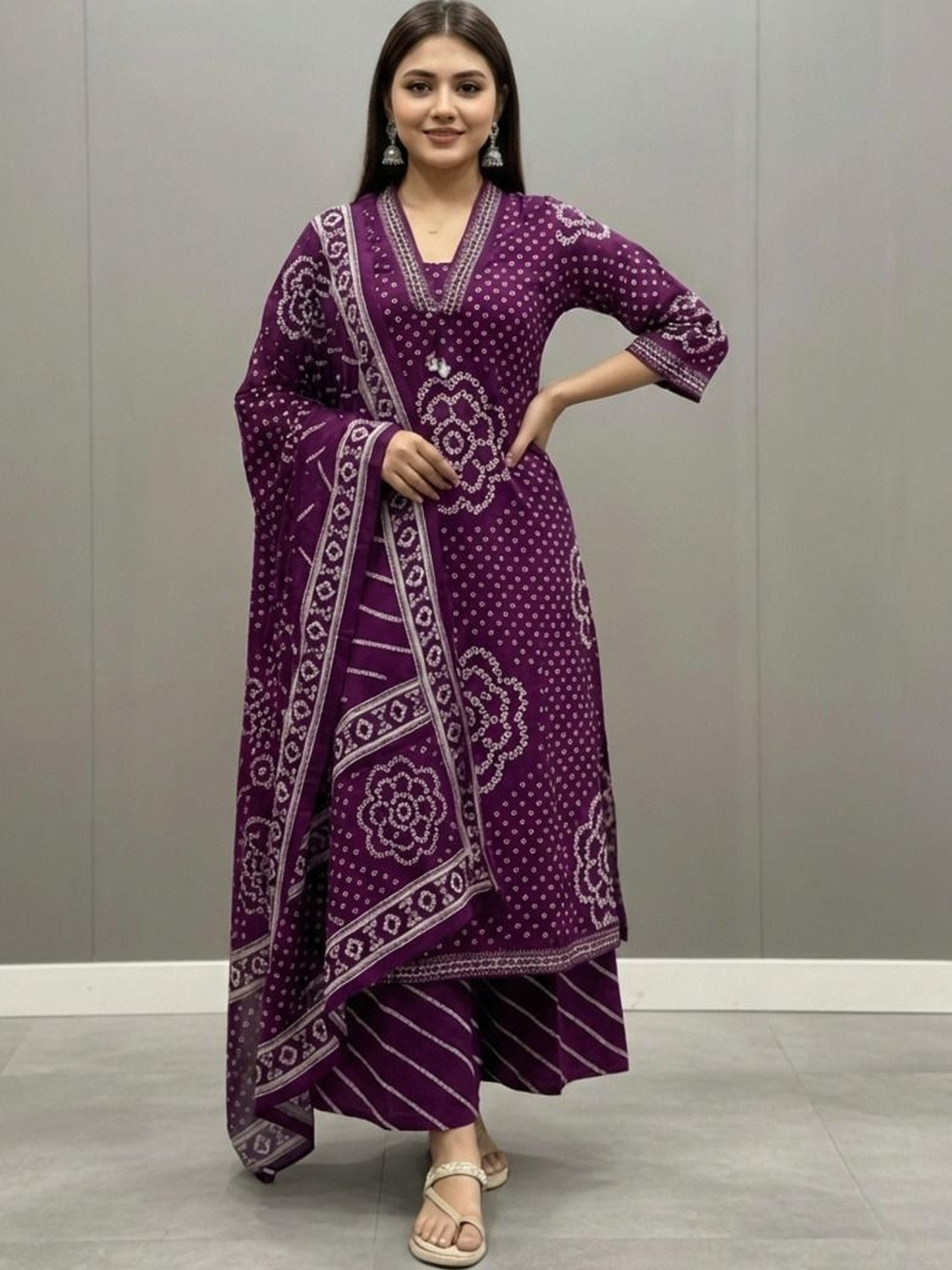 Bna Bnaya Women Bandhani Embroidered Regular Mirror Work Pure Cotton Kurta with Trousers & With Dupatta