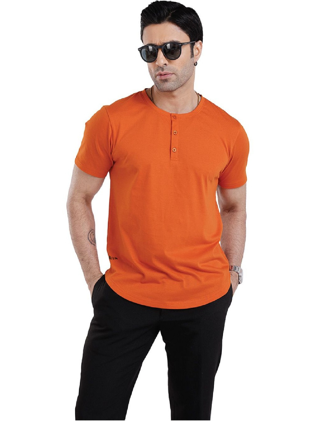 WEWEAR Men Henley Neck T-shirt