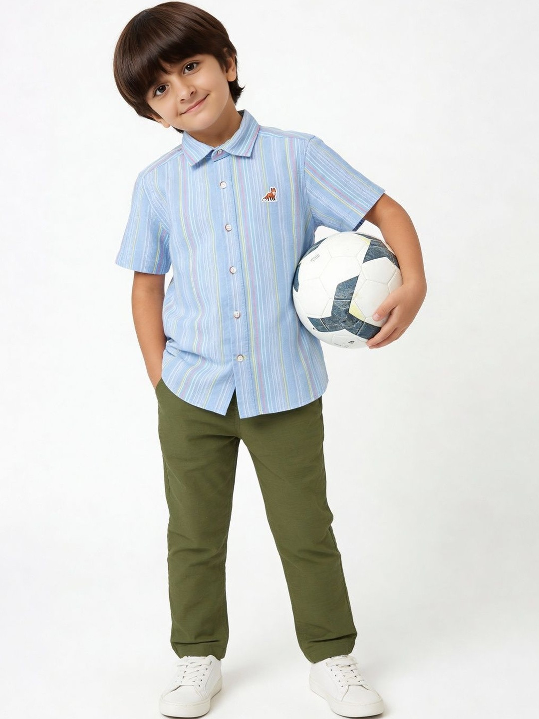 Pantaloons Junior Boys Trousers