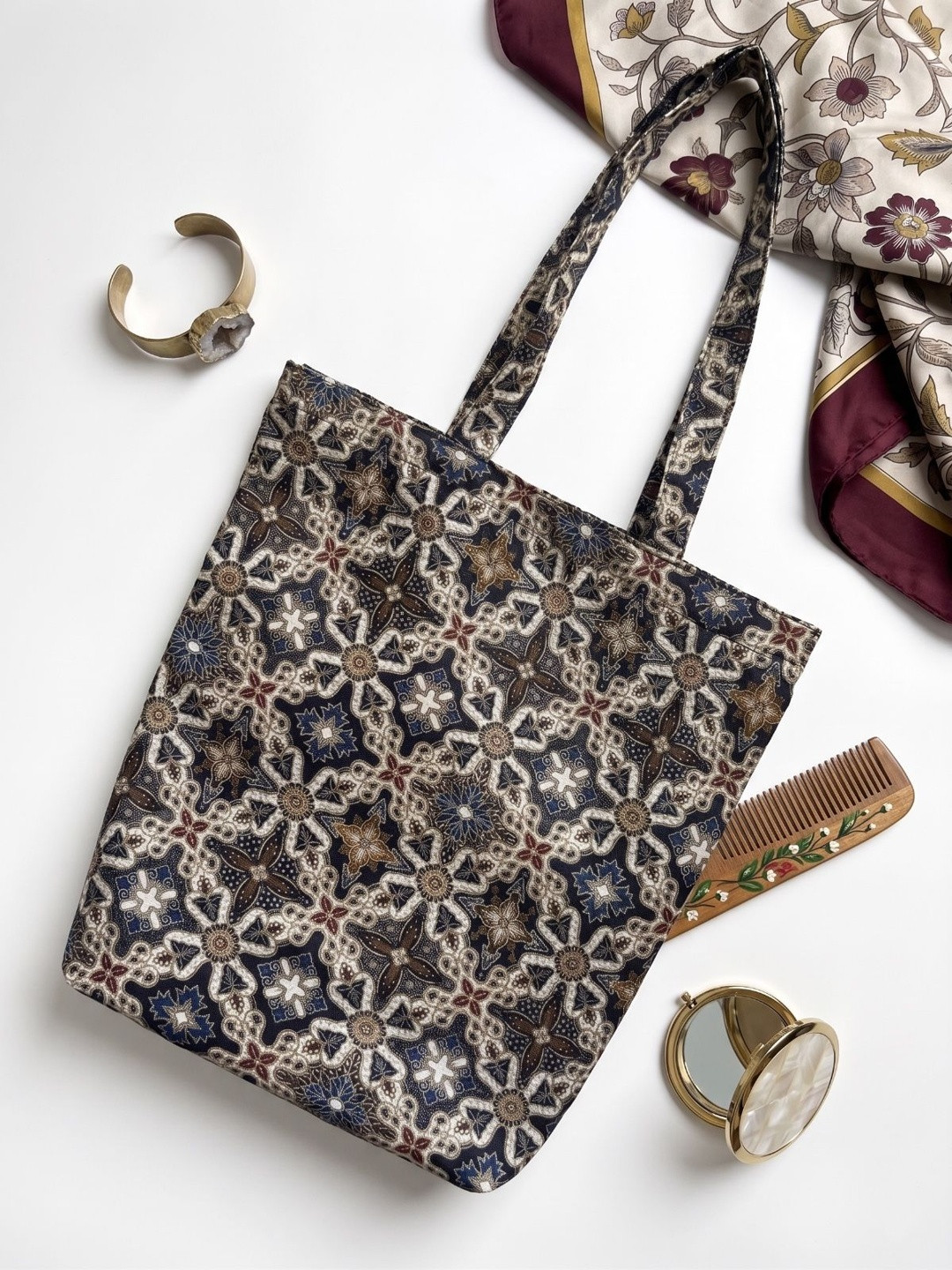 BANDICOOT Ethnic Motifs Printed Shopper Tote Bag