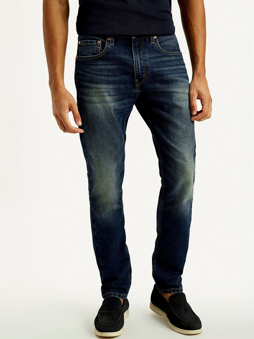 Levis Men Slim Fit Mid-Rise Light Fade Stretchable Jeans