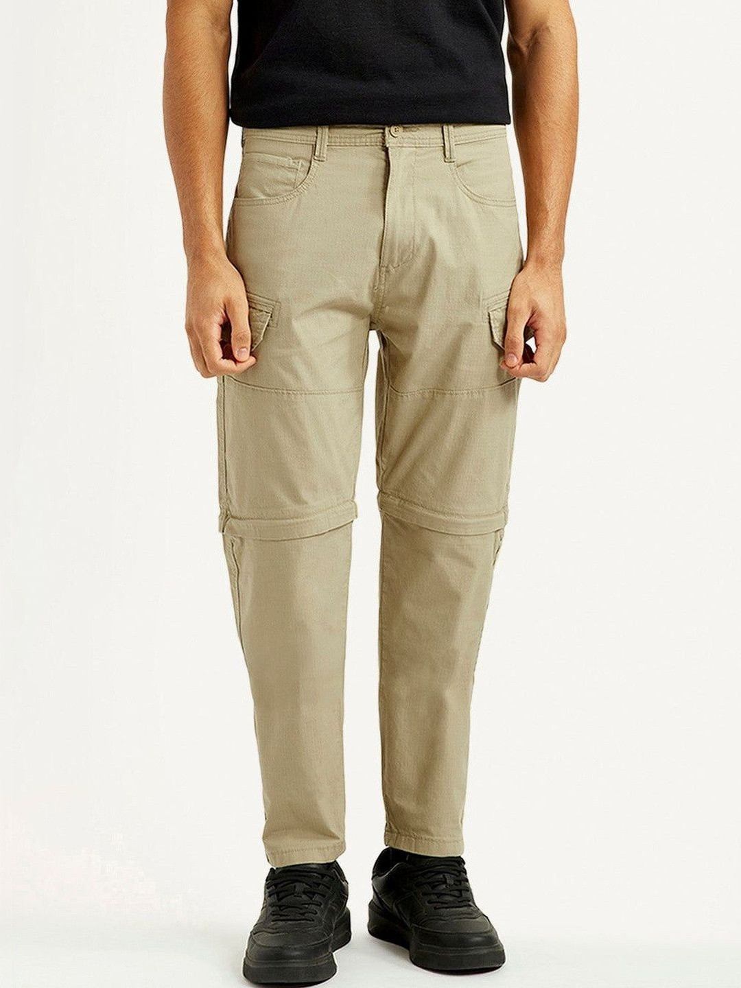 Levis Men Classic Slim Fit Cargos Trousers