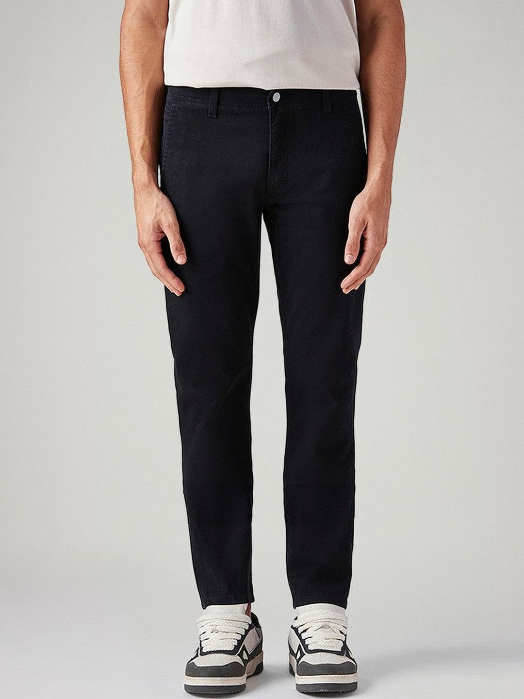 Levis Men's 511 Black Slim Fit Mid Rise Chinos