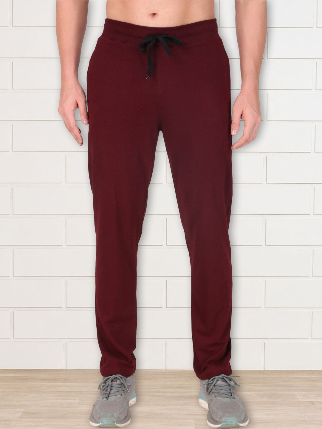 AKTIO Men Mid-Rise Track Pant