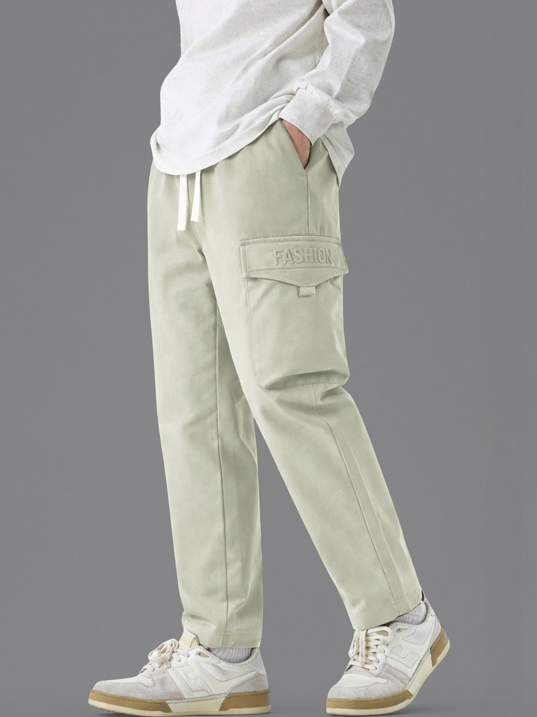 Maniac Men Relaxed Fit Brand Logo Cargos