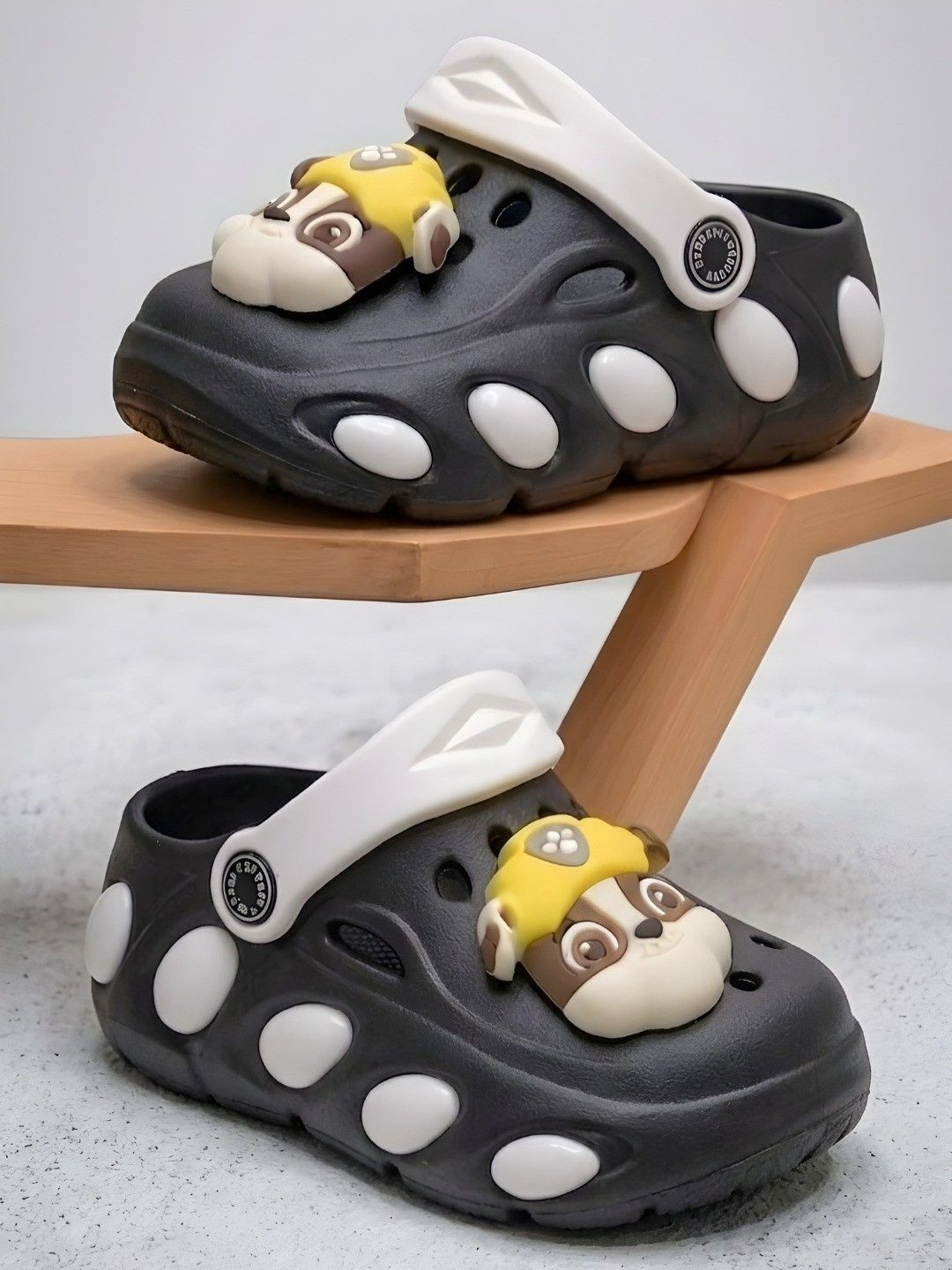 BOOMER CUBS Unisex Kids Clogs Sandals