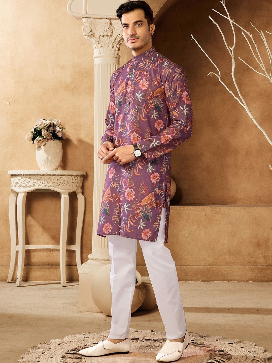 House of Pataudi Men Floral Printed Regular Kurta with Pyjamas
