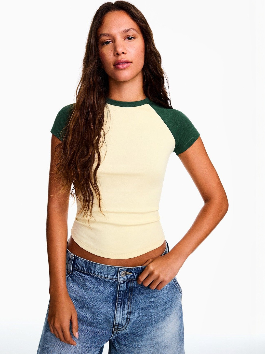 Bershka Fitted Raglan T-Shirt