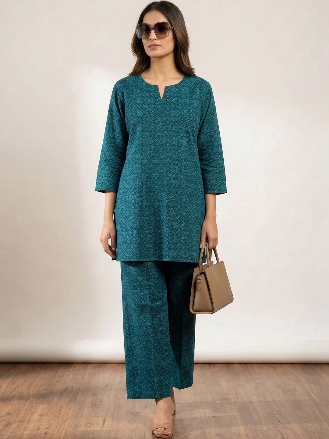 Kirrin Women Printed Night suit