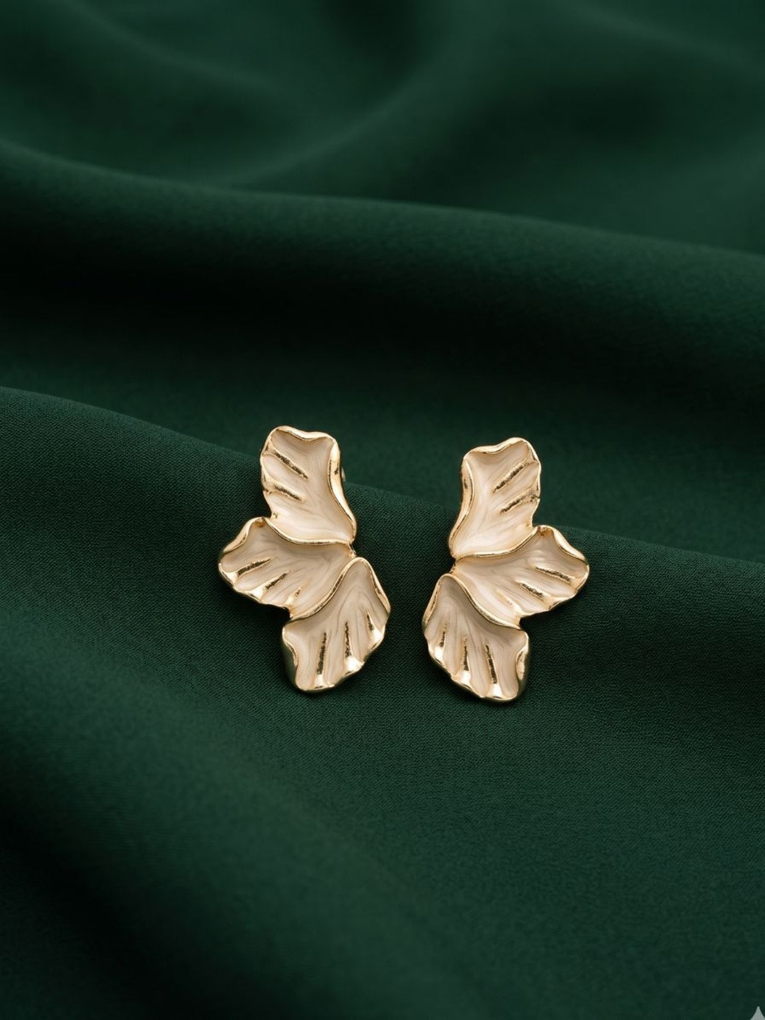 DURATI Floral Studs Earrings