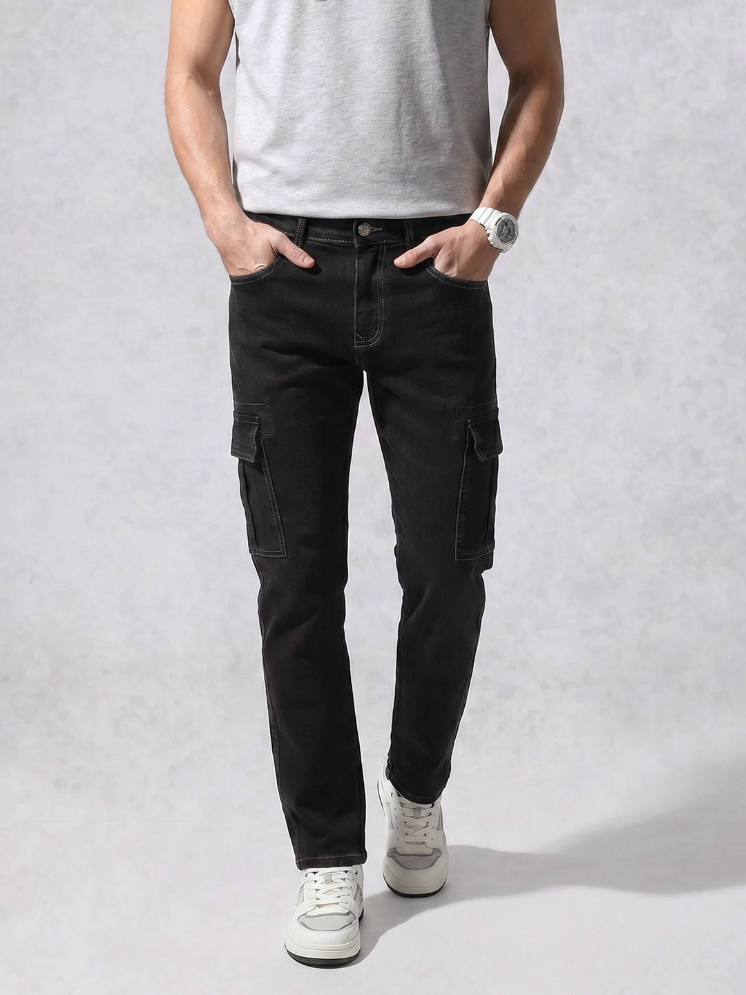 WROGN Men Stretchable Cargo Jeans