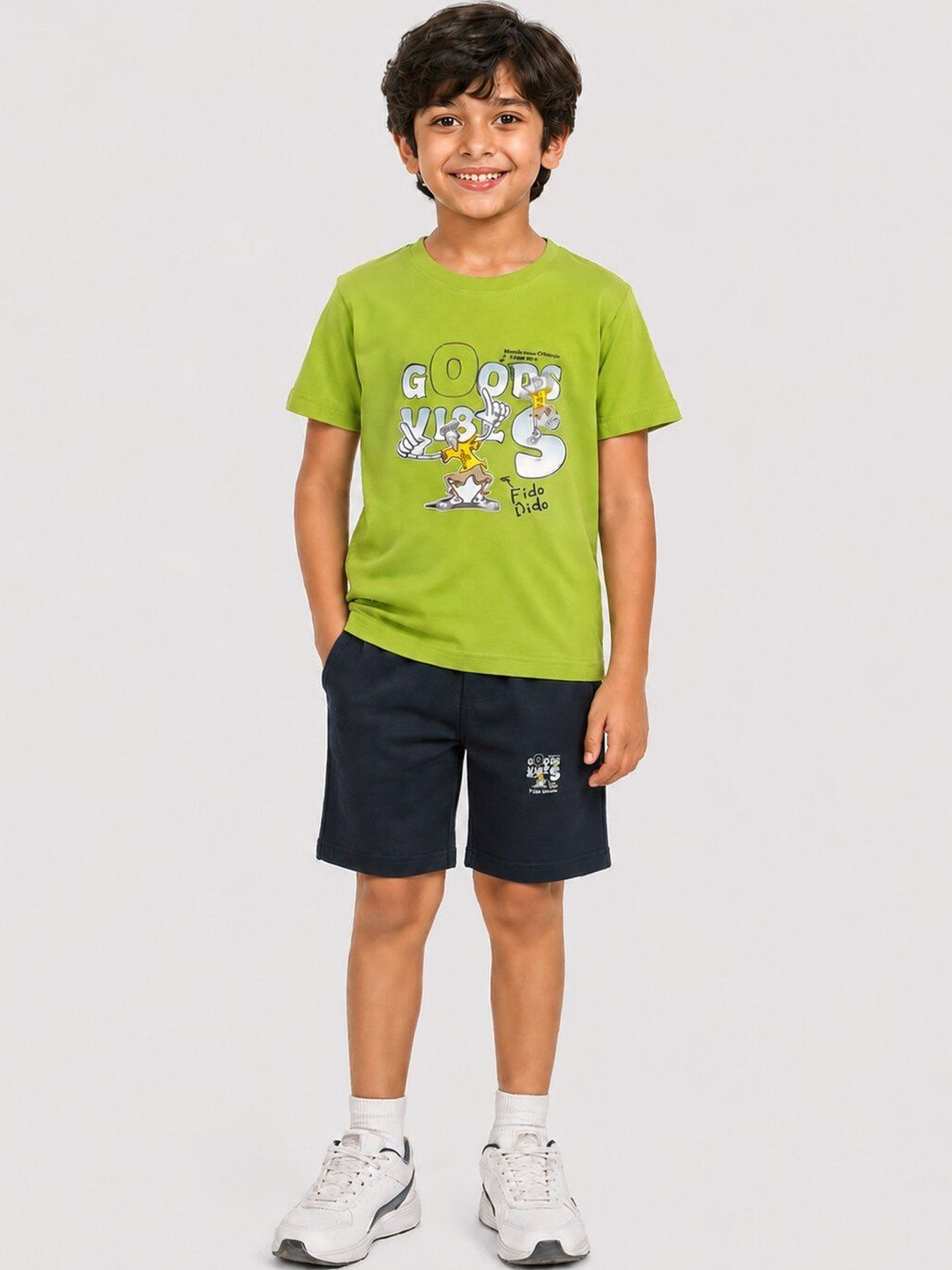 CARACAS Printed T-shirt with Shorts